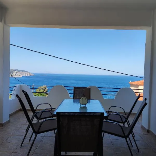 Amazing View，位于Áyios Yeóryios的酒店