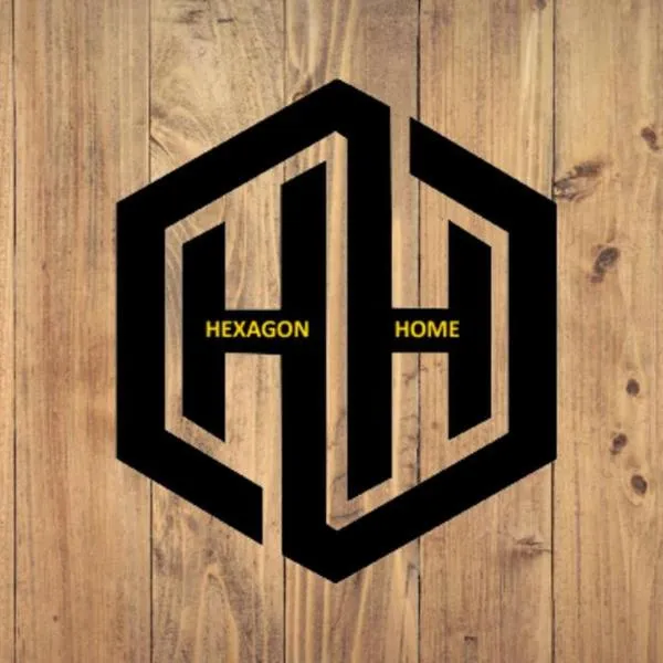 Hexagon Home (intero appartamento)，位于圣乔瓦尼镇的酒店