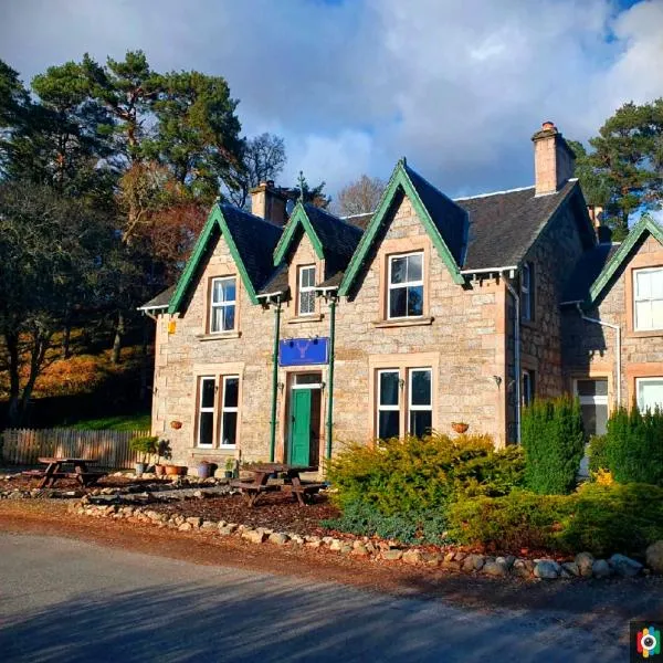 Strathardle Lodge，位于Balnald的酒店