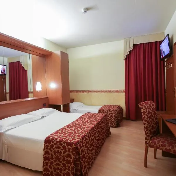 费利克斯酒店，位于Sarego的酒店