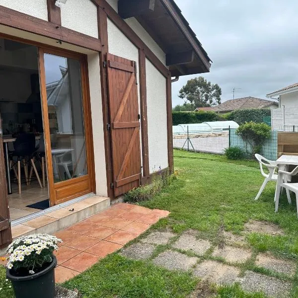 Petite maison plein pied jardin，位于索尔特奥瑟戈尔的酒店