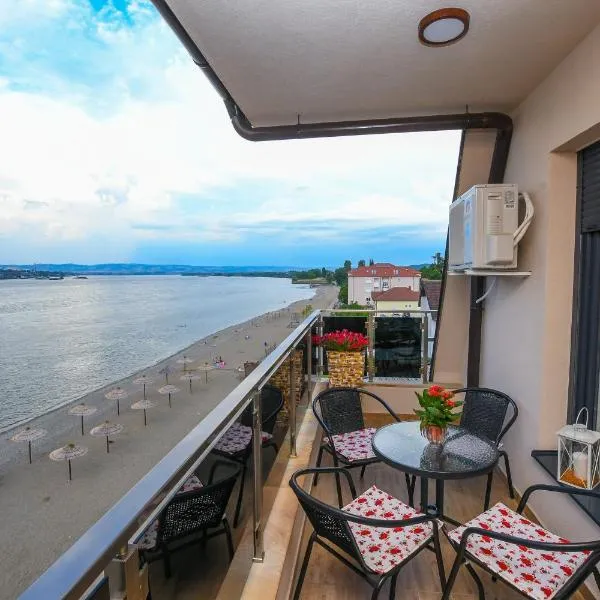 Apartman Klara，位于克拉多沃的酒店