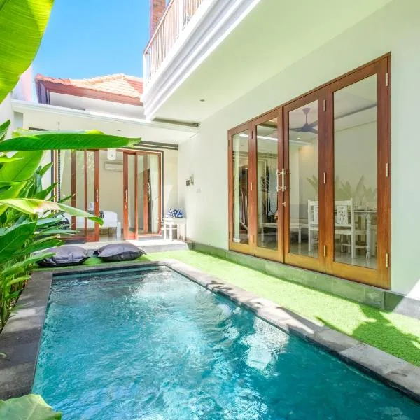 The R Villa Sinabung - comfort near the beach，位于沙努尔的酒店