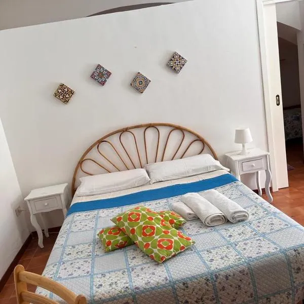 Menichetta 4 posti Bilo con piscina gratuita dall' 11 Luglio al 31 Agosto，位于弗卡诺的酒店
