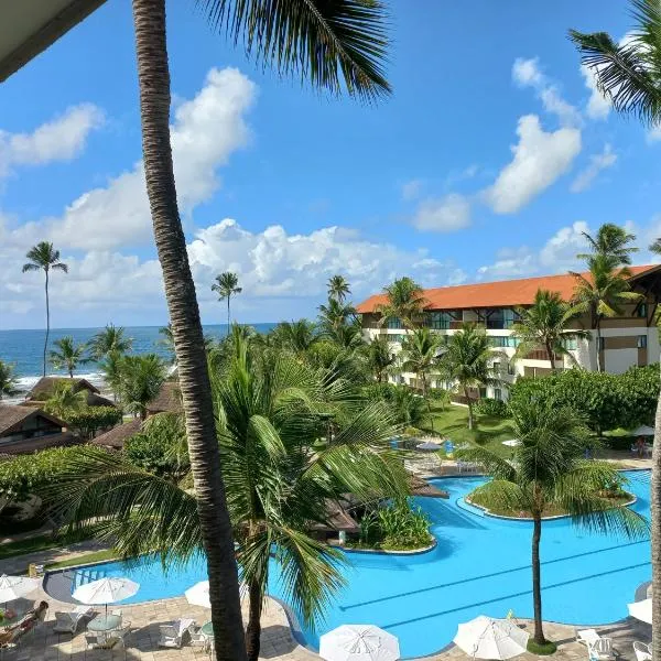 Estúdio equipado no Marulhos com vista do mar e do parque aquático, à beira-mar de Muro Alto, com restaurante, estacionamento e wi-fi, a 10 minutos de carro de Porto de Galinhas，位于嘎林海斯港的酒店