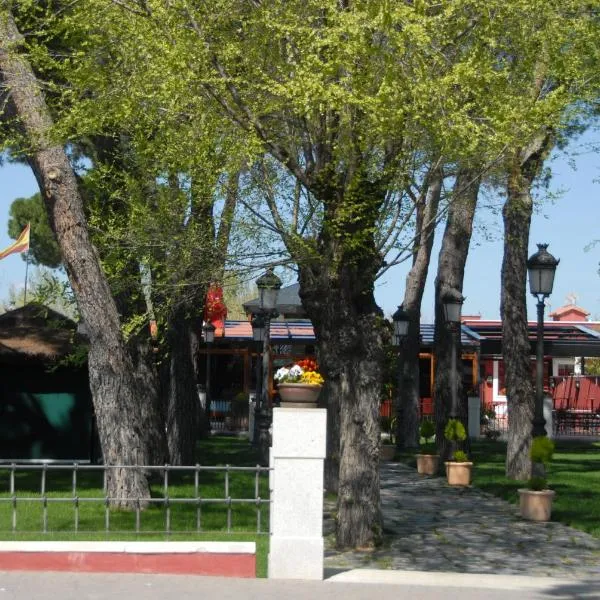 Hotel Casa José Díaz，位于Valdetorres de Jarama的酒店