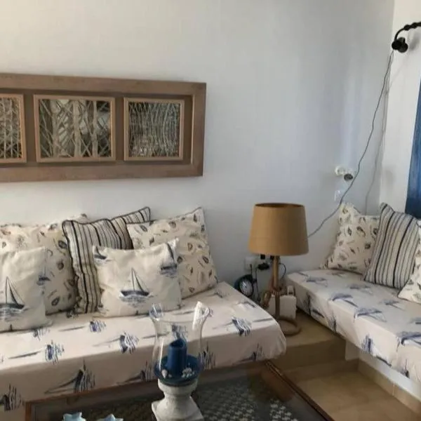 Costa Ilios 2 bedroom flat，位于奥诺斯的酒店