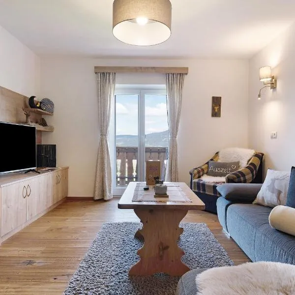 Schererhof Dolomitenblick，位于卡斯特尔罗托的酒店