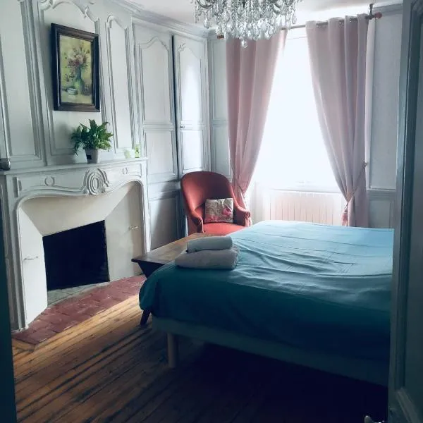 les chambres fleuries，位于Saint-Benoît-du-Sault的酒店