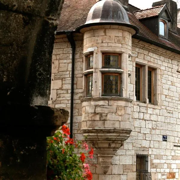 Maison La Tourelle，位于Fontenotte的酒店