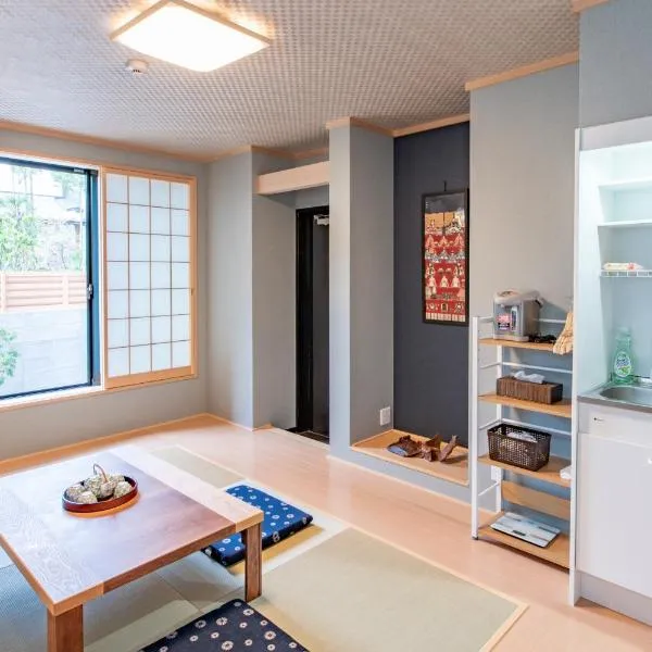 Kyoto KaedeHotel Kamogawa，位于Shimmachidōri的酒店