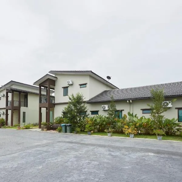 D' Qamar Guesthouse，位于Kampong Telok Baharu的酒店