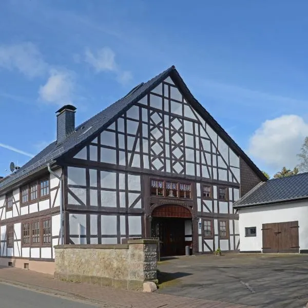 Holiday Home Berghof Hohe ganzes Haus by Interhome，位于Hohe的酒店