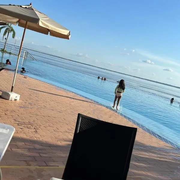 Apartamento no tropical executive hotel com varanda, 1 cama de casal e 2 camas de solteiro，位于马瑙斯的酒店