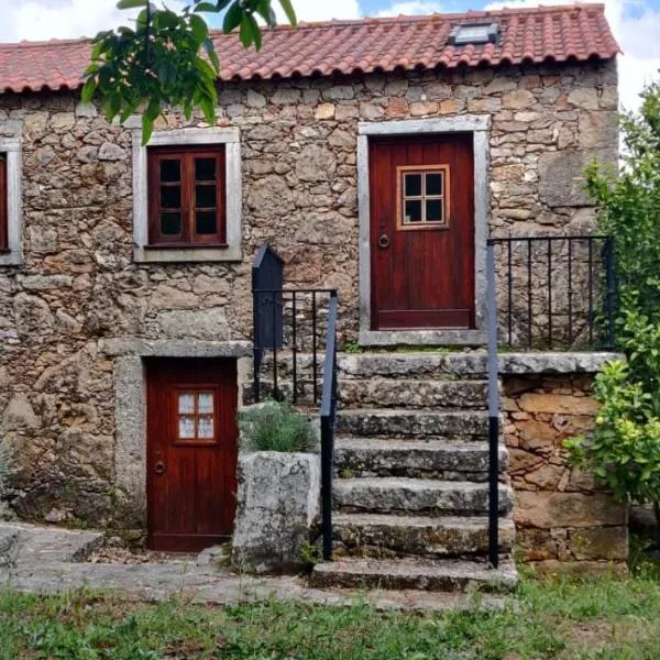 Casa do Loureiro，位于Penela - Coimbra的酒店