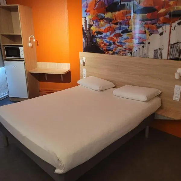 KYRIAD DIRECT LYON NORD - Dardilly，位于达迪利的酒店