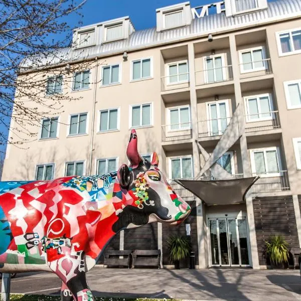 Hotel Mosaico & Residence，位于科西尼港的酒店