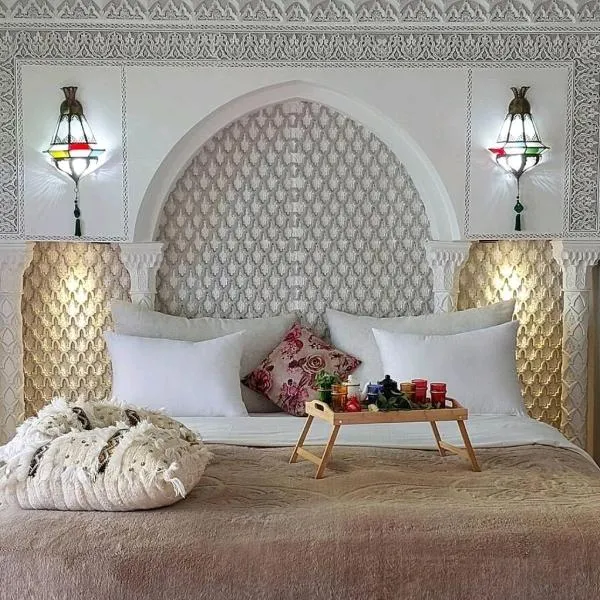 Villa Andaloussya, Majorel Host,位于阿伊特乌里尔的酒店