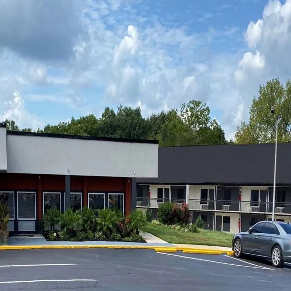 Lx Hotel, Manchester, Tennessee，位于塔拉霍马的酒店