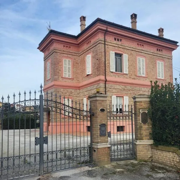 Villa Livia，位于费尔莫的酒店