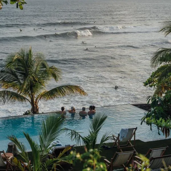 Puro Surf Hotel，位于Teotepeque的酒店