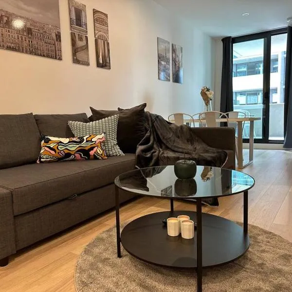 Comfy 1BR Apartment @Central City，位于堪培拉的酒店
