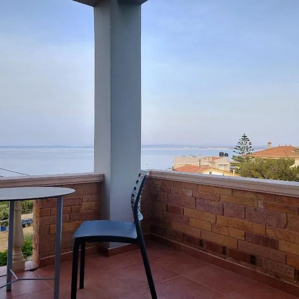Chios Shallow Sea，位于卡法斯的酒店