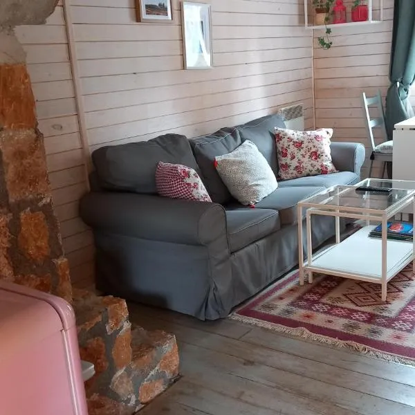 ZlatAir Eco Chalet，位于新瓦罗什的酒店
