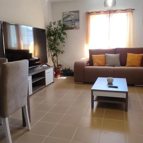 Apartamento Jardins D'Arriaga，位于奥尔塔的酒店