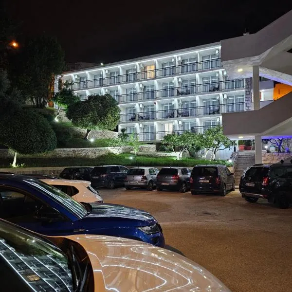 Hotel Villa Garden Ulcinj-Ulqin，位于Kruta的酒店