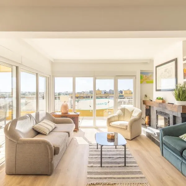 OceanFront & Big Terrace Private Condo，位于奥埃拉斯的酒店