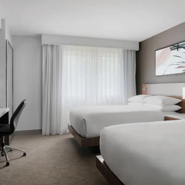 Delta Hotels by Marriott Burlington，位于谢尔本的酒店