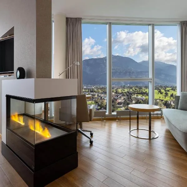 Four Points by Sheraton Panoramahaus Dornbirn，位于卢斯特瑙的酒店