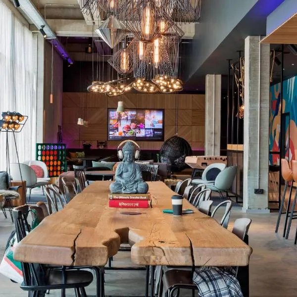 Moxy Copenhagen Sydhavnen，位于格洛斯楚普的酒店