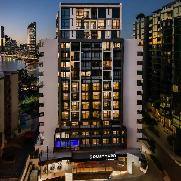 Courtyard by Marriott Brisbane South Bank，位于Jindalee的酒店