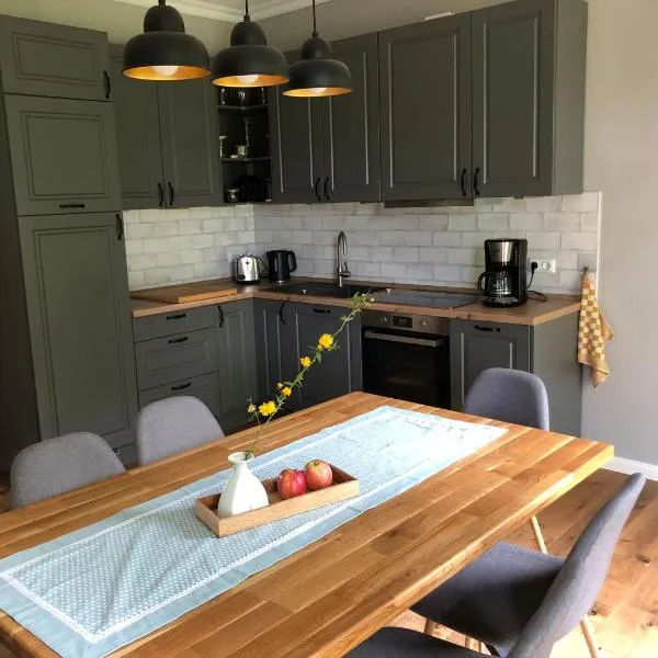 Ferienwohnung am Rathsburgsee，位于Gramzow的酒店