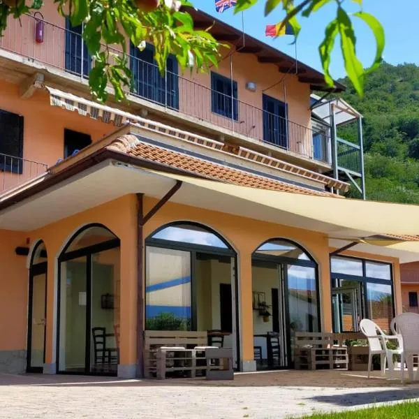 Hotel Casa Didé，位于SantʼAntonino di Susa的酒店