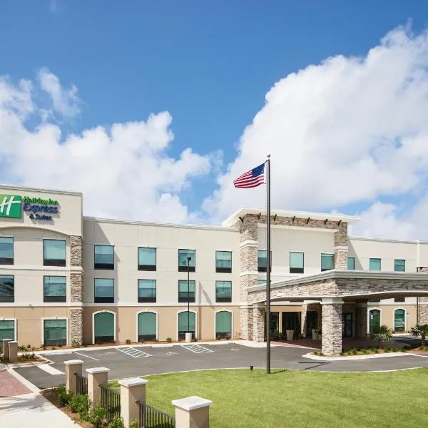 Holiday Inn Express & Suites Gulf Breeze - Pensacola Area, an IHG Hotel，位于彭萨科拉的酒店