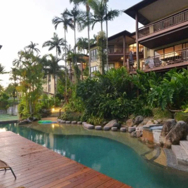 5 The Point Apartments Port Douglas，位于道格拉斯港的酒店