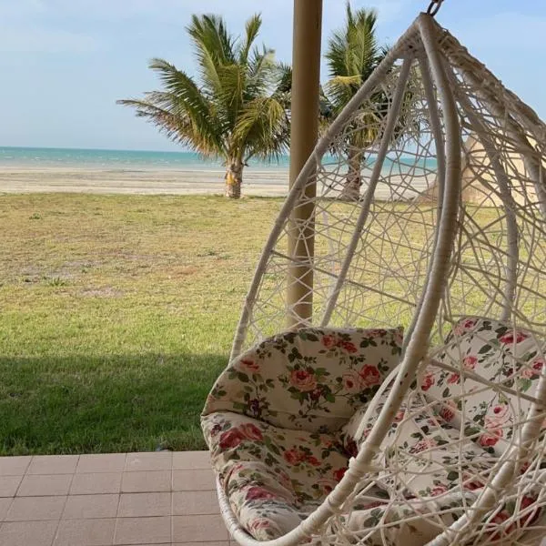 شاليه على البحر UAE, Abu Dhabi，位于Baţīn的酒店