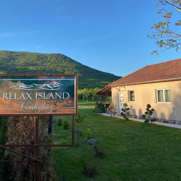 Relax Island Vendégház，位于沙托劳尔尧乌伊海伊的酒店