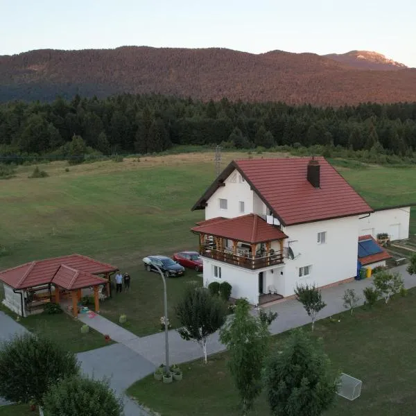 House Pljesevica，位于普利特维采湖的酒店