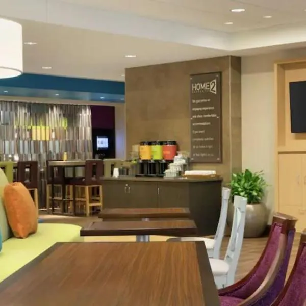 Home2 Suites By Hilton Pensacola Airport Medical Center，位于Goulding的酒店