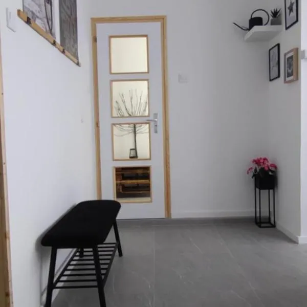 Blue Moon Apartman，位于埃格尔的酒店