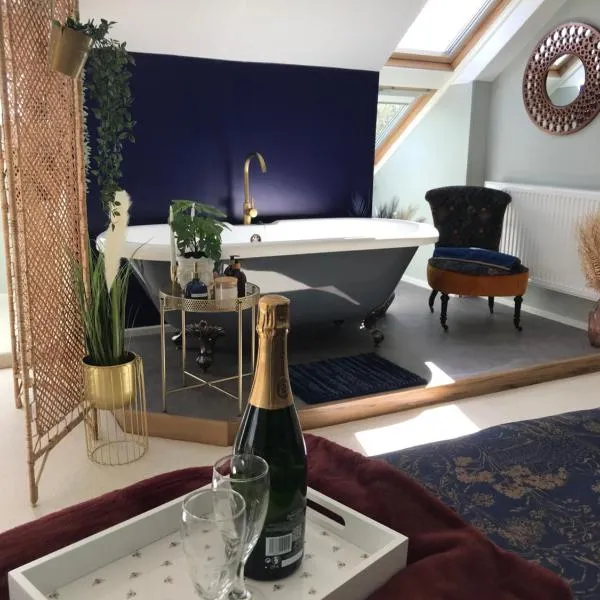 Willow Barn luxury countryside accommodation in Bury St Edmunds，位于贝里圣埃德蒙兹的酒店