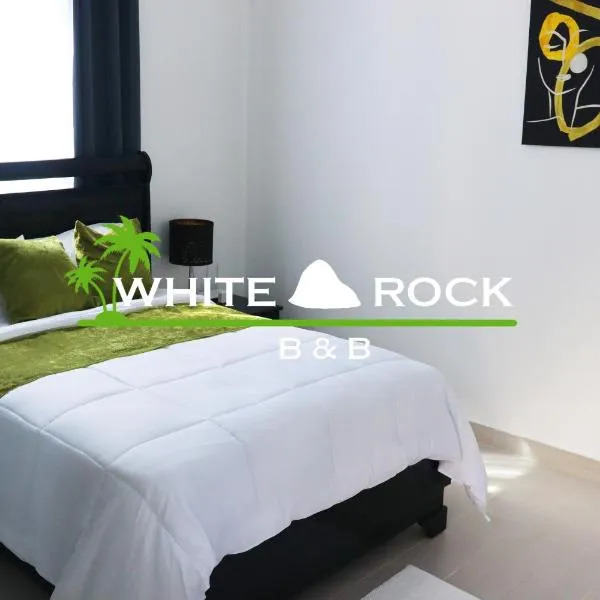 The White Rock Hotel B&B，位于Los Conucos的酒店