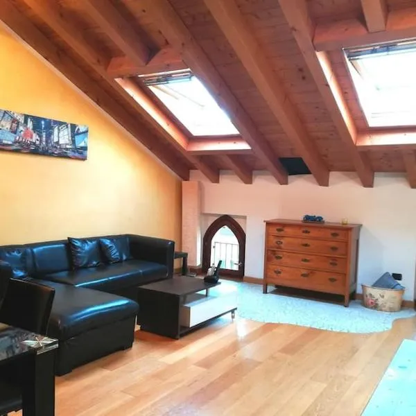 La Corte House Salò，位于萨罗的酒店