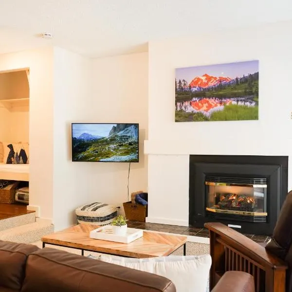Mt Baker Den, Sleeps 4，位于格雷西尔的酒店
