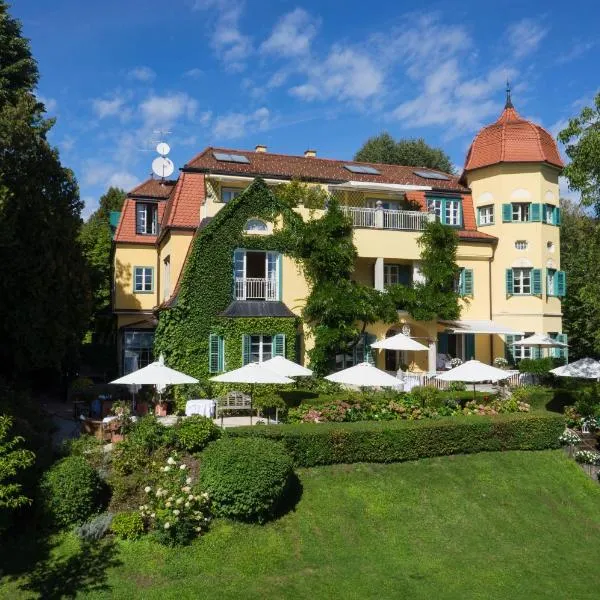 Hotel Seeschlößl Velden，位于Maria Elend的酒店