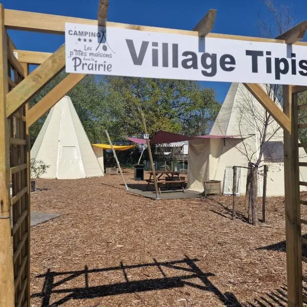 Tipi Les P'tites Maisons dans la Prairie，位于Châteauneuf的酒店